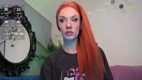 Snapshot of sexymiatrans chatting on 11.01.25 Sexy online show from 11.01.25