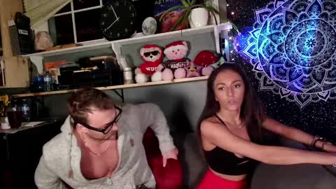 Royal Duo online show from 02.14.25