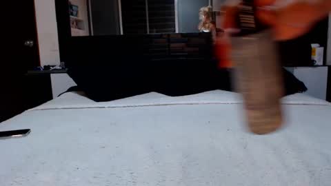 Snapshot of sexyycutedoll chatting on 02.08.25 sexyycutedoll online show from 02.08.25