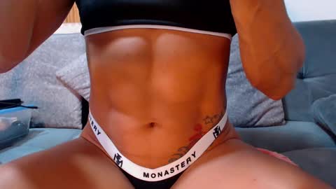 Snapshot of sexyycutedoll chatting on 02.14.25 sexyycutedoll online show from 02.14.25