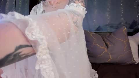 Snapshot of shameles_pussy chatting on 01.24.25 shameles_pussy online show from 01.24.25