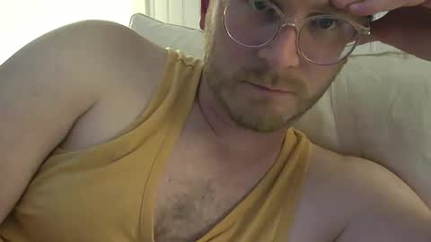 Snapshot of shamelesswetdream chatting on 02.26.25 shamelesswetdream online show from 02.26.25