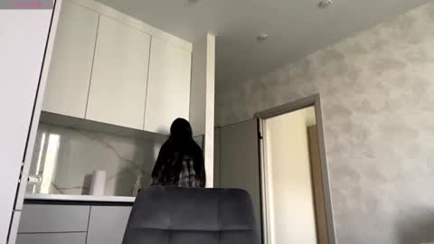 Viola online show from 11.15.25