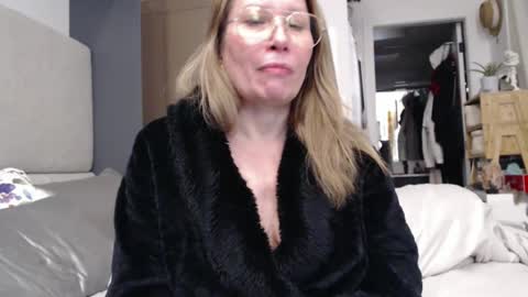 Shannon07 online show from 01.21.25