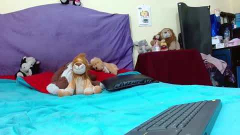 Snapshot of shantal_houston chatting on 02.12.25 Shantal online show from 02.12.25