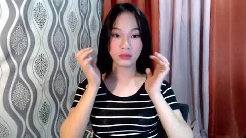 Snapshot of shantel_xx chatting on 01.12.25 Shantel online show from 01.12.25