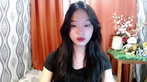 Snapshot of shantel_xx chatting on 02.08.25 Shantel online show from 02.08.25