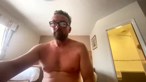 Snapshot of sharksboy16 chatting on 09.15.25 Sharksboy online show from 09.15.25