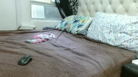 sharlot03 online show from 12.04.24