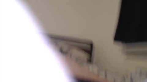 Snapshot of shawtyxcream chatting on 11.02.25 Luna online show from 11.02.25