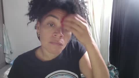 Snapshot of shayna_cute chatting on 12.13.24 Shayna online show from 12.13.24