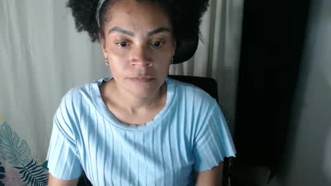 Snapshot of shayna_cute chatting on 01.16.25 Shayna online show from 01.16.25