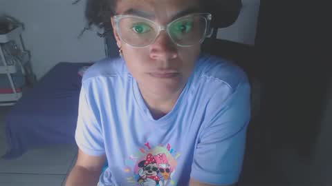 Snapshot of shayna_cute chatting on 02.11.25 Shayna online show from 02.11.25
