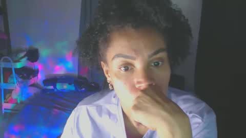 Snapshot of shayna_cute chatting on 02.21.25 Shayna online show from 02.21.25