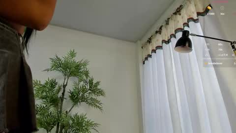 Snapshot of shazamairet chatting on 12.04.25 shazam online show from 12.04.25