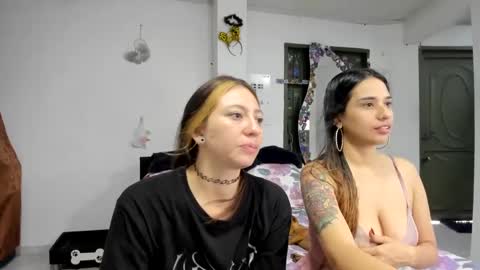 Snapshot of sheandhex chatting on 09.22.25 katrin and Aaron online show from 09.22.25