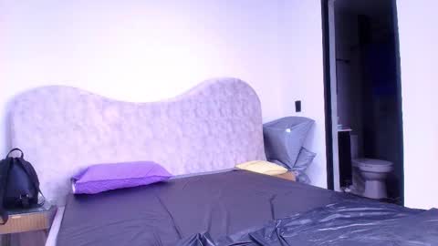 Shelsy online show from 11.21.25