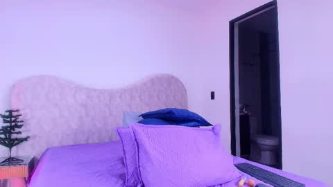 Shelsy online show from 12.04.25