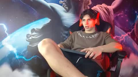 Snapshot of shinobi_grey chatting on 12.26.24 .. shinobi .. online show from 12.26.24