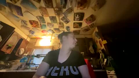 Snapshot of shorty920505 chatting on 10.18.25 shorty920505 online show from 10.18.25