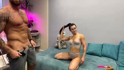 Snapshot of shtirlec86 chatting on 12.04.24 Mary and Piter online show from 12.04.24