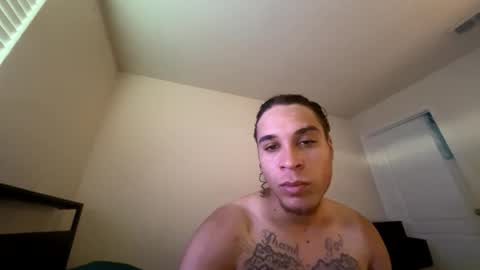 Snapshot of shurthingxx chatting on 12.02.25 shurthingxx online show from 12.02.25