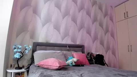 Mika online show from 02.10.25