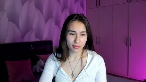 Mika online show from 02.22.25