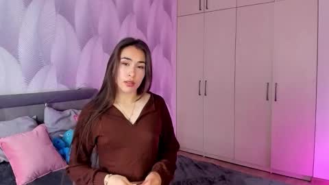 Mika online show from 09.14.25