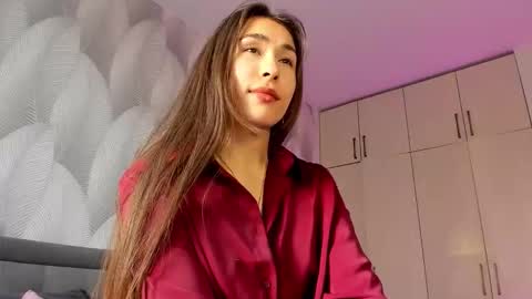 Mika online show from 09.27.25