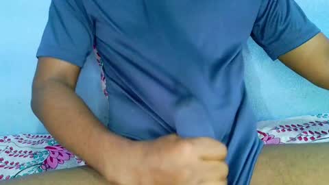 Snapshot of shy_eyes_ chatting on 12.23.24 shyeyes online show from 12.23.24