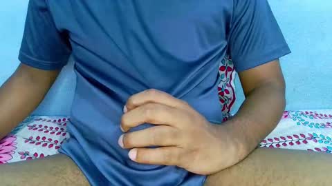 Snapshot of shy_eyes_ chatting on 02.17.25 shyeyes online show from 02.17.25