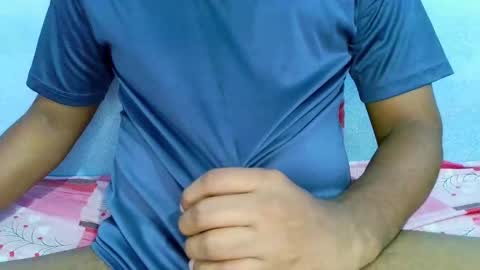 Snapshot of shy_eyes_ chatting on 03.02.25 shyeyes online show from 03.02.25