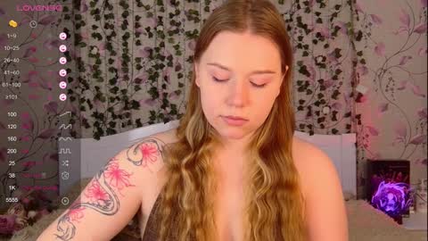 Chloe online show from 12.24.24