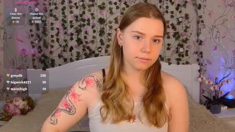 Chloe online show from 02.27.25