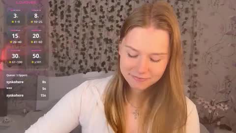 Chloe online show from 09.26.25