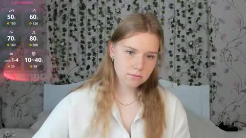 Chloe online show from 10.29.25