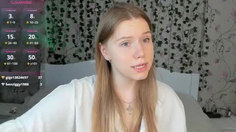 Chloe online show from 11.13.25