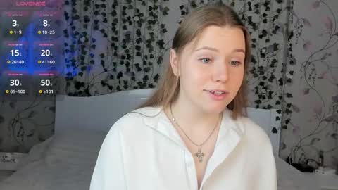 Chloe online show from 11.17.25