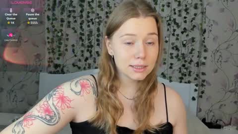 Chloe online show from 11.18.25