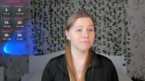 Chloe online show from 11.26.25