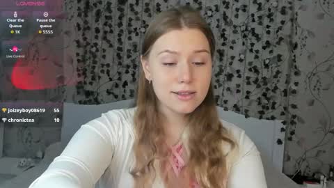 Chloe online show from 12.02.25