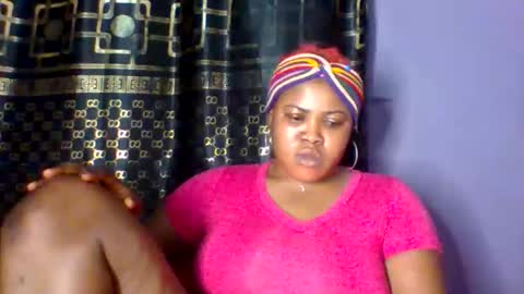 Snapshot of silver_baby06 chatting on 12.04.25 silver baby06 online show from 12.04.25