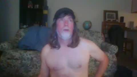 Snapshot of silverfunfox chatting on 02.13.25 silverfunfox online show from 02.13.25