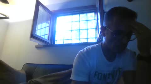 Snapshot of simmeturbate chatting on 09.24.25 Italiandaddyitalydickassbottomassholecomshowmasturbatenudeboyitalyatleticcutemuscolarhardcockdickboy online show from 09.24.25