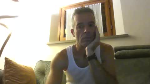Snapshot of simmeturbate chatting on 10.05.25 Italiandaddyitalydickassbottomassholecomshowmasturbatenudeboyitalyatleticcutemuscolarhardcockdickboy online show from 10.05.25