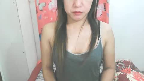 Snapshot of simpleladie15 chatting on 01.19.25 marisweet online show from 01.19.25