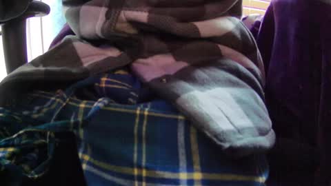 Snapshot of simul_live chatting on 01.24.25 Simul online show from 01.24.25