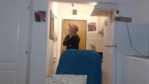 simyhvn online show from 02.18.25