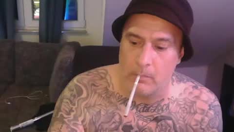 Snapshot of sinalco1975 chatting on 10.30.25 sinalco1975 online show from 10.30.25